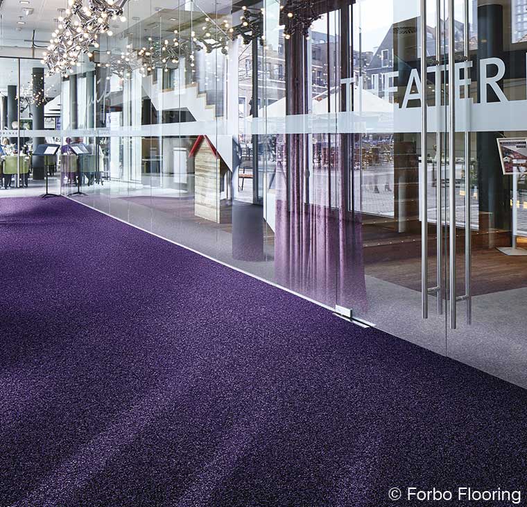 Sauberlaufzonen in elegantem Lilaton Sauberlaufzonen in elegantem Lilaton