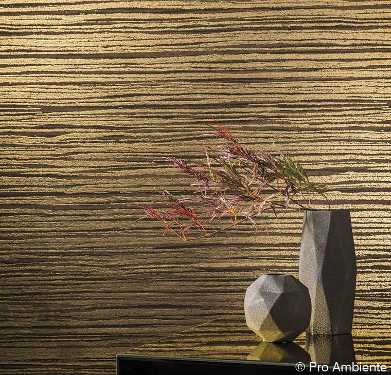 Tapezierarbeiten - Edler Wandbelag in warmen Goldtönen Tapezierarbeiten - Edler Wandbelag in warmen Goldtönen